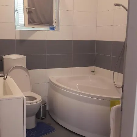 With A Parking Space - 13557 *