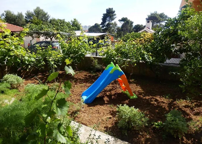 With A Parking Space - 13557 Lägenhet