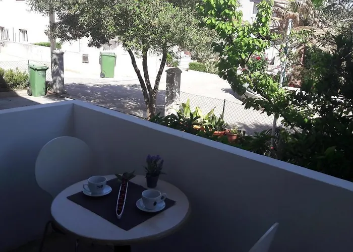 Lägenhet With A Parking Space - 13557